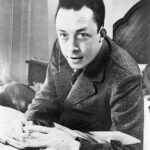 Albert Camus - Il n'y a pas de honte à préférer le bonheur.