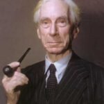 Bertrand Russell - Les mathématiques peuvent être définies comme une science dans laquelle on ne sait jamais de quoi on parle, ni si ce qu'on dit est vrai.